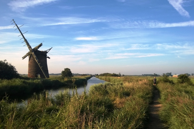 1651833213991-Norfolk Broads walks.jpg